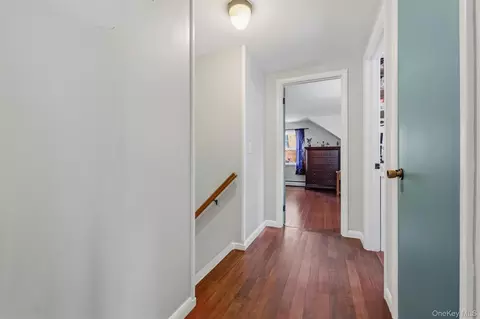 Entry Way - 23 Vail Rd, La Grange, NY 12603 photo 6 of 6