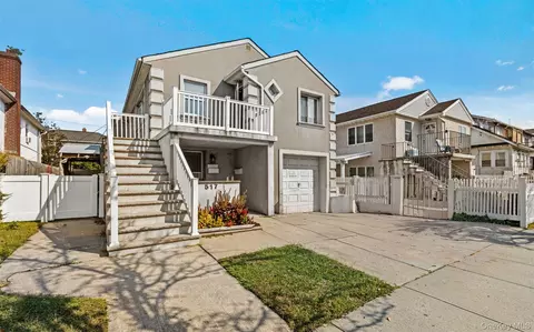 517 E Broadway, Long Beach, NY 11561
