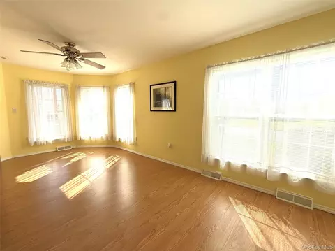 Living - 32 Naples Dr, Poughkeepsie, NY 12603 photo 1 of 2