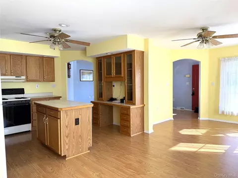 Kitchen - 32 Naples Dr, Poughkeepsie, NY 12603 photo 3 of 3
