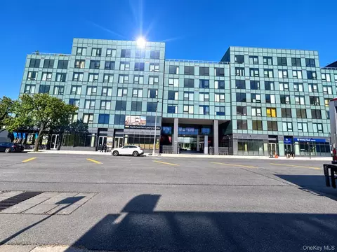 144-49 Northern Blvd #305, Flushing, NY 11354