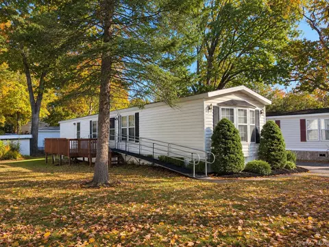 59 Cedar Flats Rd, Stony Point, NY 10980