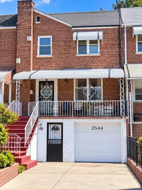 2544 Bronxwood Ave, New York, NY 10469