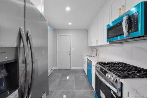11912 143rd St, Jamaica, NY 11436