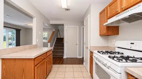 Entry Way - 94 Smith Ave, Islip, NY 11751 photo 1 of 3