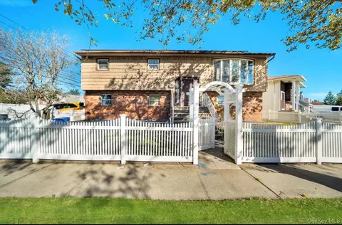 1111 Franklin Ave, Valley Stream, NY 11580