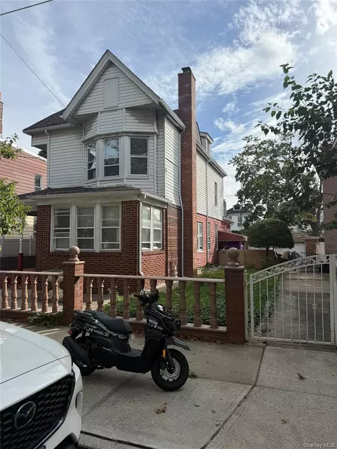 635 E 38th St, Brooklyn, NY 11203