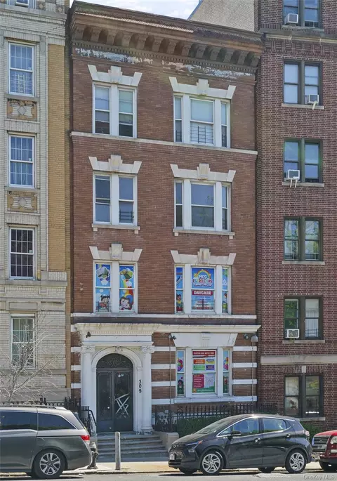 309 Bedford Park Blvd, New York, NY 10458