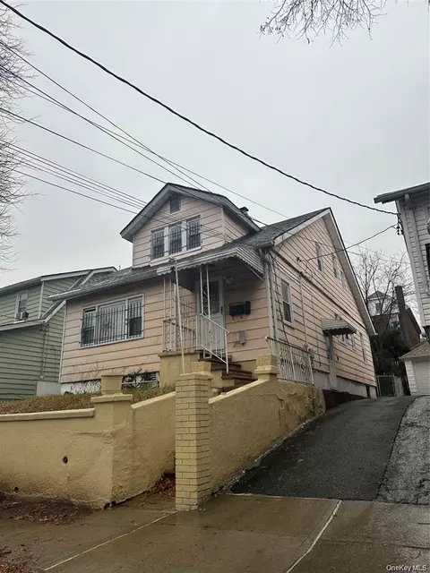 4355 Ely Ave, New York, NY 10466