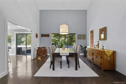 Dining - 9 Deer Run, Rye Brook, NY 10573 photo 1 of 2