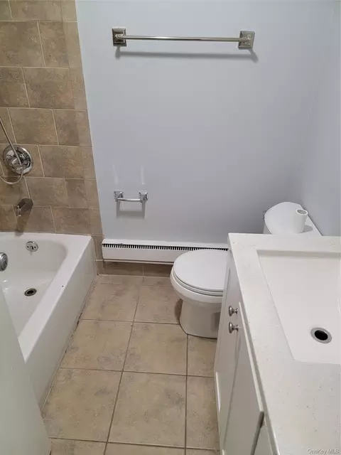 Bath - 150-08 10th Ave, Whitestone, NY 11357 photo 1 of 3