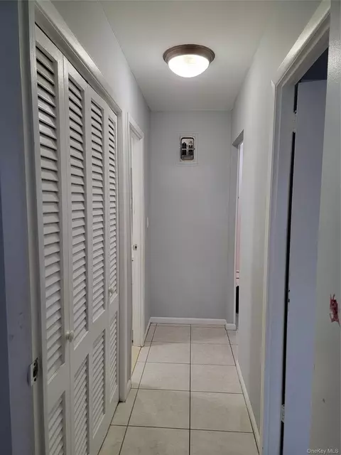Entry Way - 150-08 10th Ave, Whitestone, NY 11357 photo 1 of 1