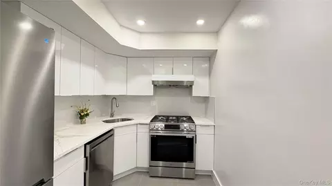 140-44 34 Ave #3D, Flushing, NY 11354