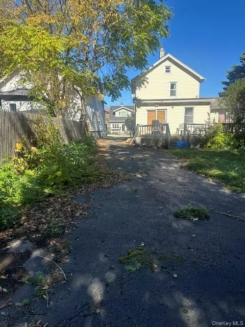 16 Amsterdam Ave, Albany, NY 12204