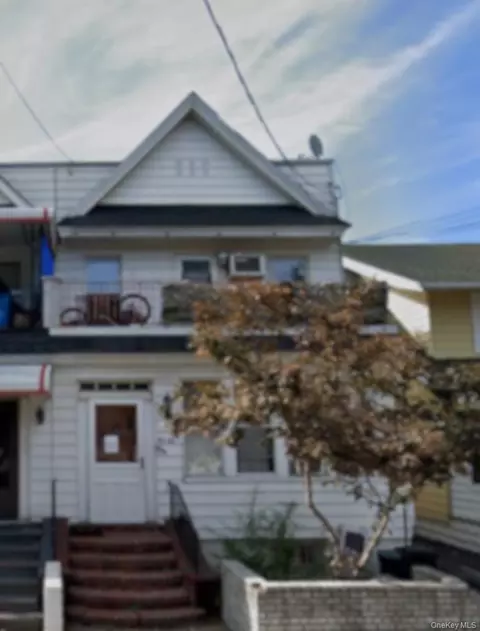 90-60 179th St, Jamaica, NY 11432