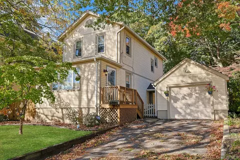 40 N Midland Ave, Orangetown, NY 10960