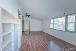 42 Dixon Ave, Woodstock, NY 12498