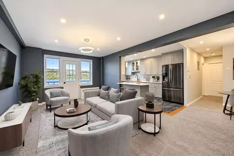 709 Warburton Ave #5C, Yonkers, NY 10701