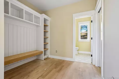 Entry Way - 60 Ball Rd, Warwick, NY 10990 photo 4 of 5