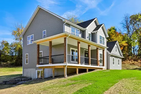 Exterior - 60 Ball Rd, Warwick, NY 10990 photo 3 of 9