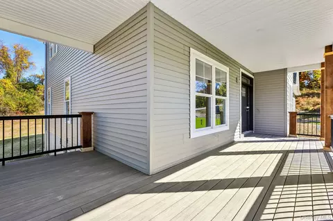 Exterior - 60 Ball Rd, Warwick, NY 10990 photo 4 of 9