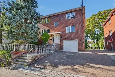 23 Ridgewood Ave, Yonkers, NY 10704