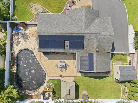 View/Area - 139 N Summit Ave, Patchogue, NY 11772 photo 2 of 8