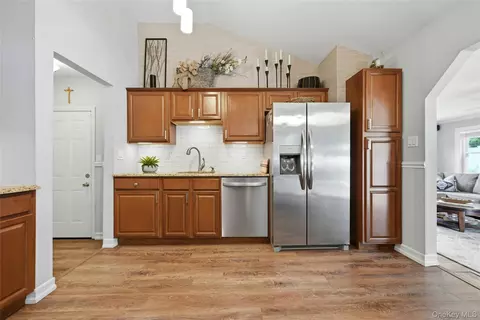 Kitchen - 139 N Summit Ave, Patchogue, NY 11772 photo 2 of 2