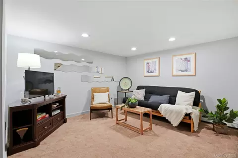 Living - 139 N Summit Ave, Patchogue, NY 11772 photo 4 of 4