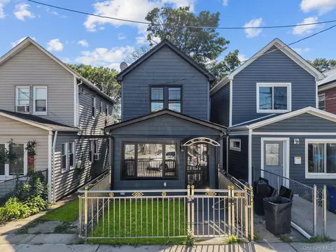 114-20 149 St, Jamaica, NY 11436