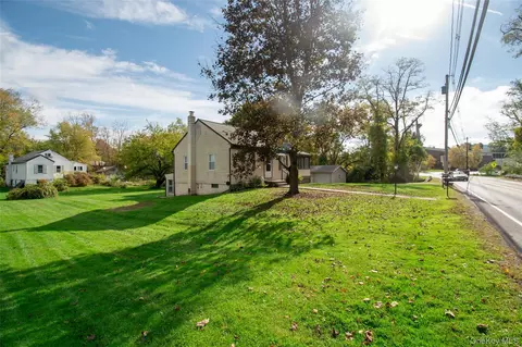 Exterior - 125 Jackson St, Fishkill, NY 12524 photo 3 of 12