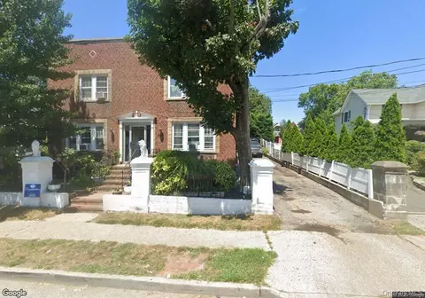 41 12 Avenue A, North Hempstead, NY 11050