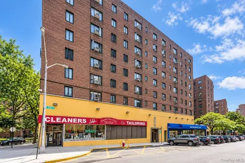 1490 East Ave #4A, New York, NY 10462