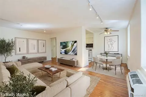 43-25 Douglaston Pkwy #3A, New York, NY 11363