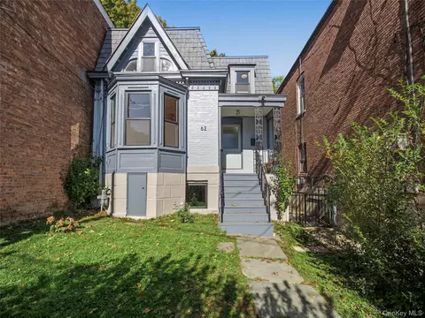62 Benkard Ave, Newburgh, NY 12550