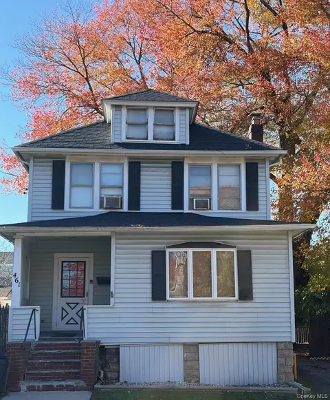 461 Carpenter Ave, Newburgh, NY 12550