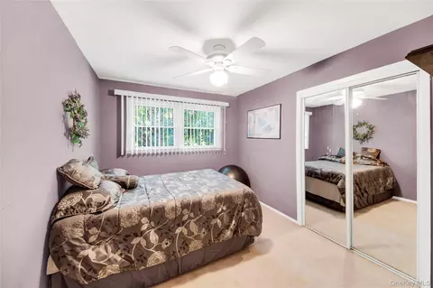 Bedroom - 36 Lark Ave, Greenburgh, NY 10607 photo 5 of 5