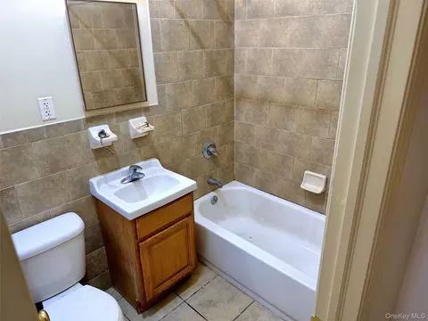 Bath - 318 E 151st St #4C, New York, NY 10451 photo 1 of 2