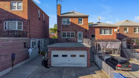 1283 Neill Ave, New York, NY 10461