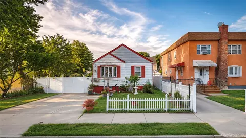 Undisclosed, New York, NY 11426