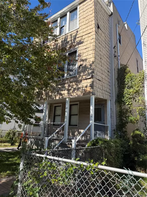 83 Horton Ave, New Rochelle, NY 10801