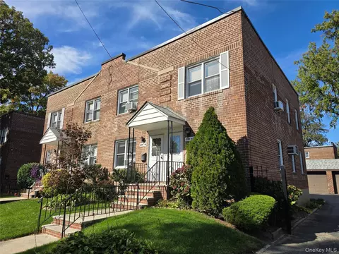 209-43 35 Ave #1A, Bayside, NY 11361