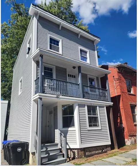157 Union St, Poughkeepsie, NY 12601