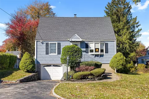 28 Forest Ave, Cortlandt, NY 10567