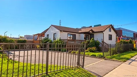 207 W Broadway, Inwood, NY 11096