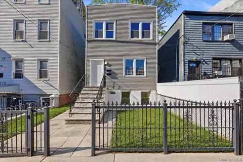 198 Shepherd Ave, Brooklyn, NY 11208