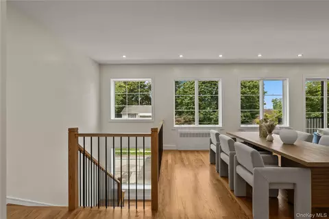 Entry Way - 30 E Castle Ave #202, Ramapo, NY 10977 photo 4 of 11