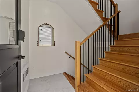 Entry Way - 30 E Castle Ave #202, Ramapo, NY 10977 photo 1 of 11