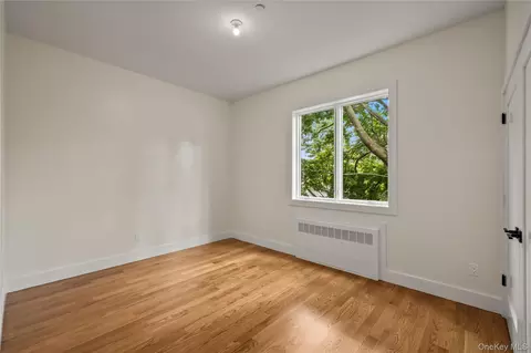 Bedroom - 30 E Castle Ave #202, Ramapo, NY 10977 photo 3 of 4