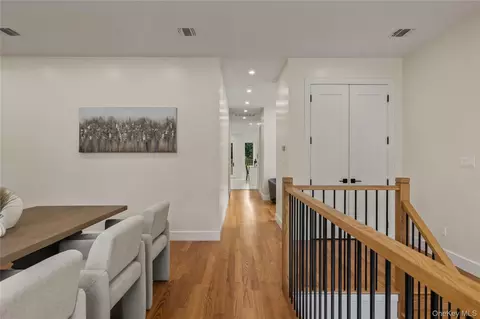 Entry Way - 30 E Castle Ave #202, Ramapo, NY 10977 photo 5 of 11